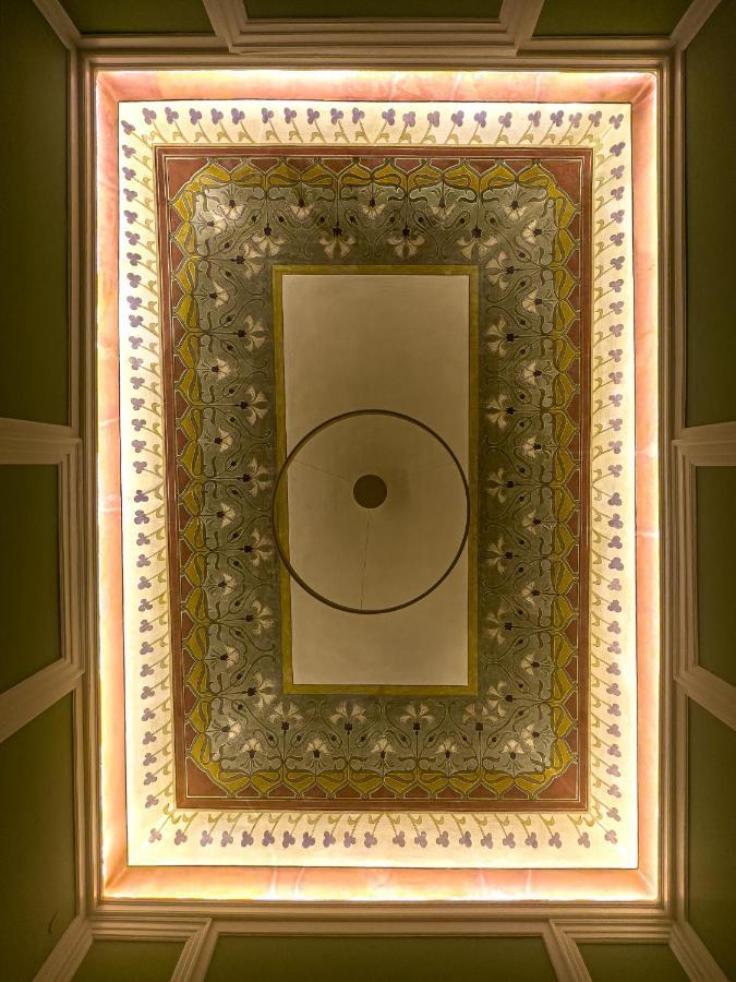 Palazzo Maqueda Hotel Palermo Bagian luar foto